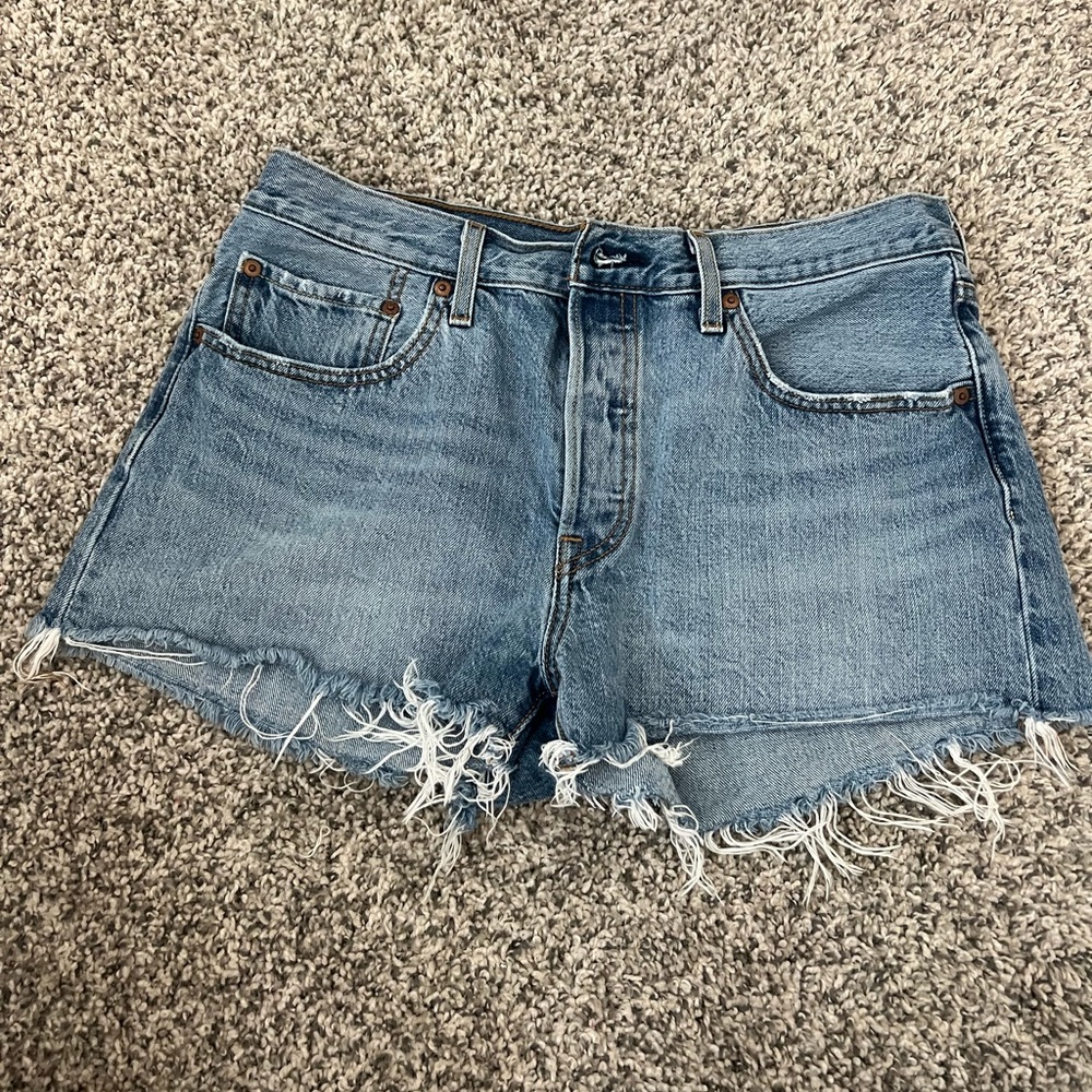 Levi’s 501 Denim Shorts Women’s